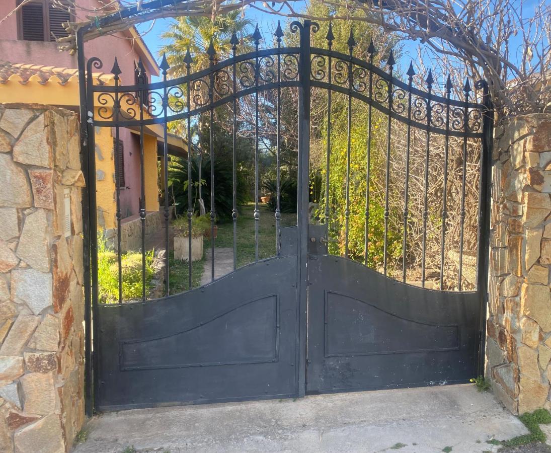 Lovely Home 5 Min Walk To The Beach, 3 Bedrooms Ample Outdoor Relax And Wifi Capitana Exteriör bild