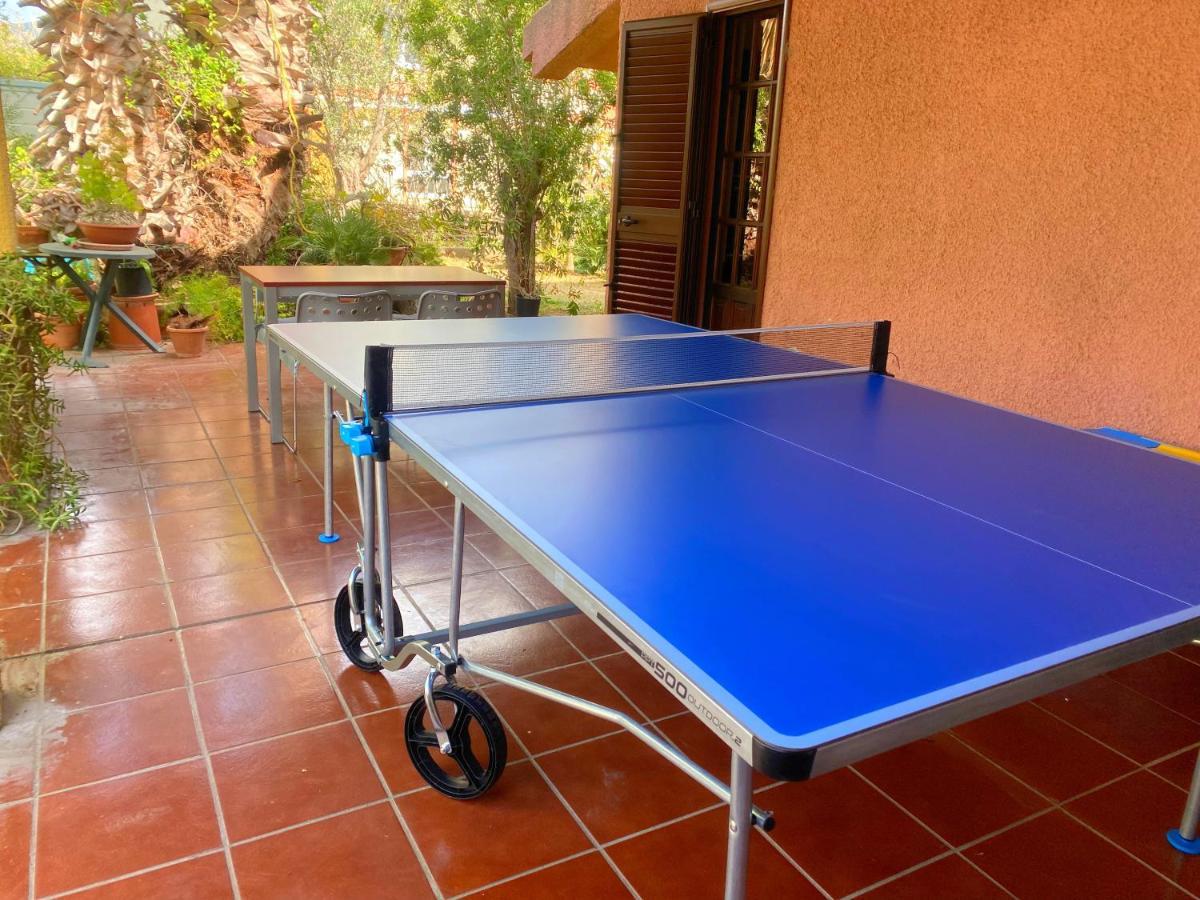 Lovely Home 5 Min Walk To The Beach, 3 Bedrooms Ample Outdoor Relax And Wifi Capitana Exteriör bild