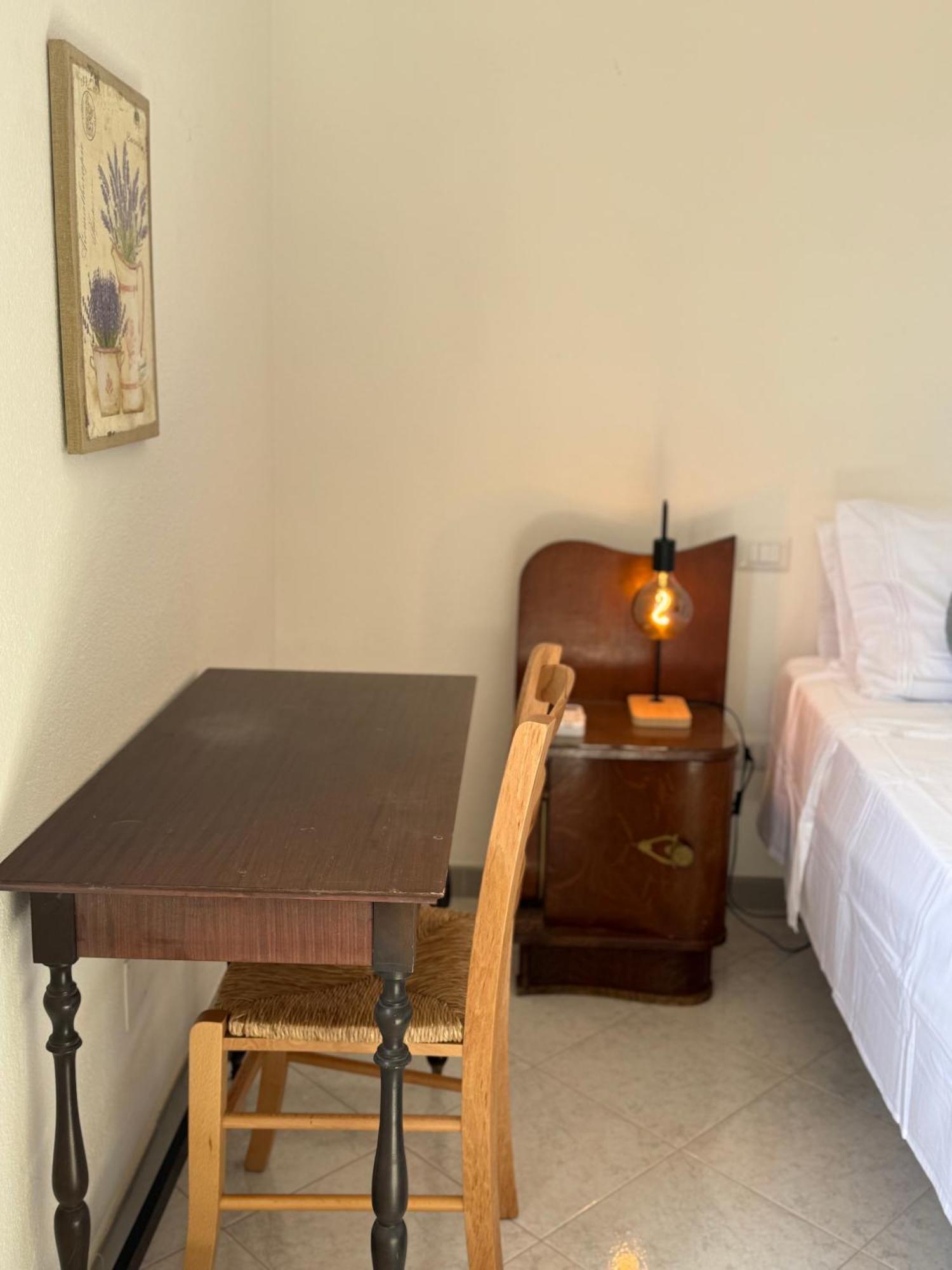 Lovely Home 5 Min Walk To The Beach, 3 Bedrooms Ample Outdoor Relax And Wifi Capitana Exteriör bild