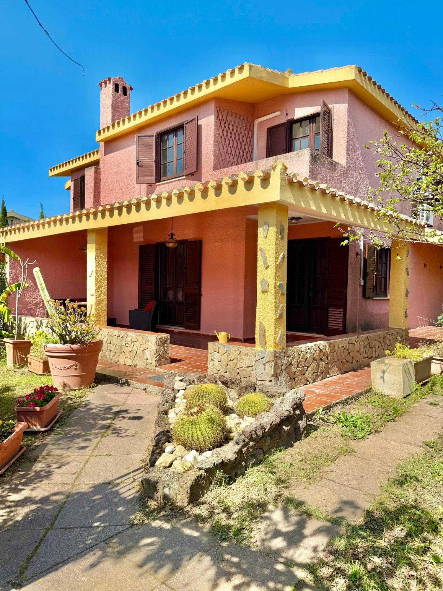 Lovely Home 5 Min Walk To The Beach, 3 Bedrooms Ample Outdoor Relax And Wifi Capitana Exteriör bild