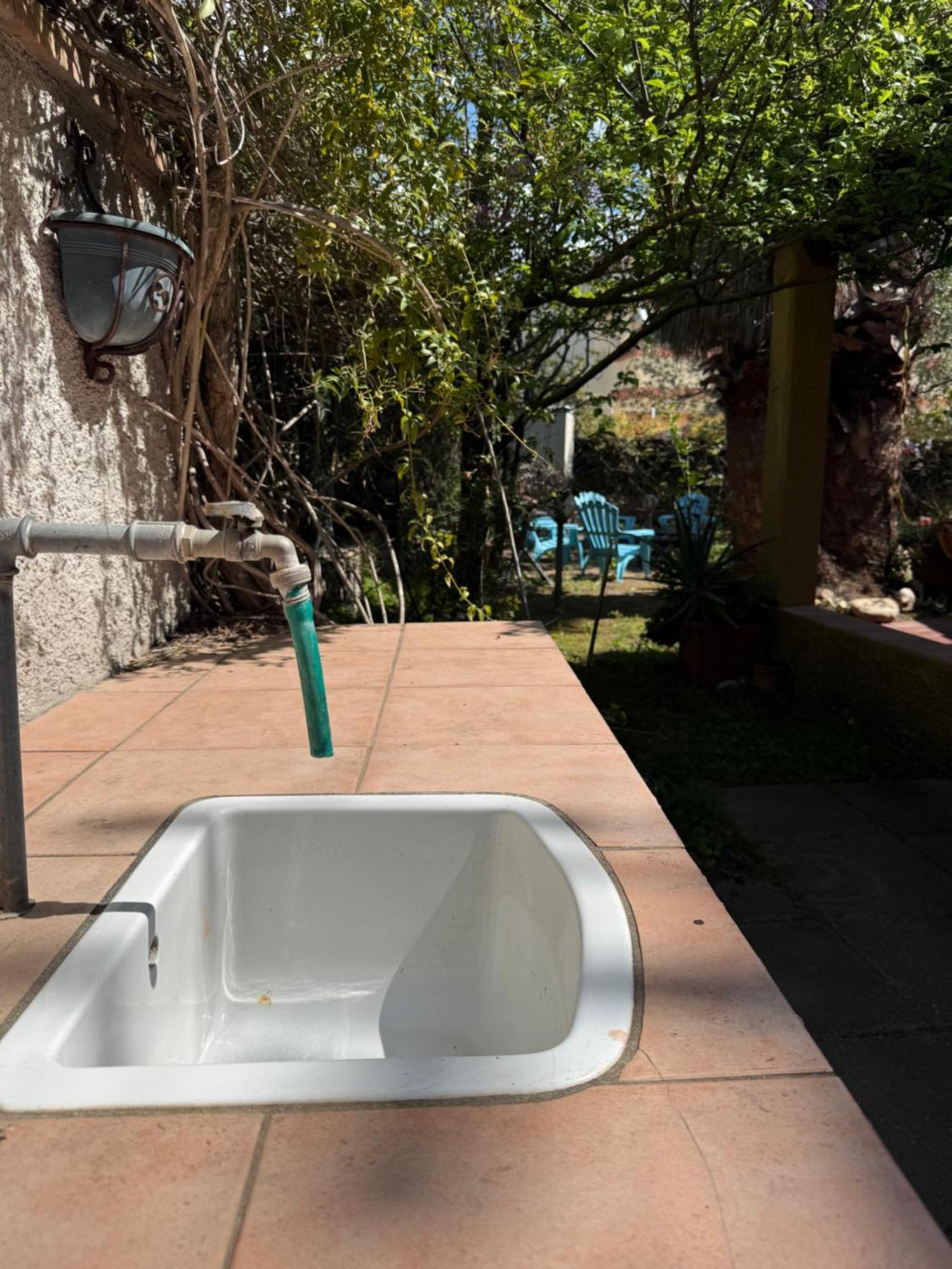 Lovely Home 5 Min Walk To The Beach, 3 Bedrooms Ample Outdoor Relax And Wifi Capitana Exteriör bild
